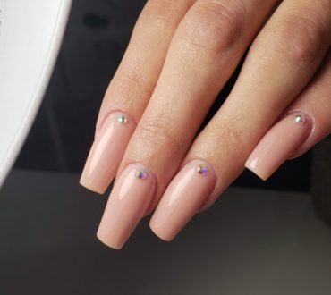 russian manicure training Toronto level 2